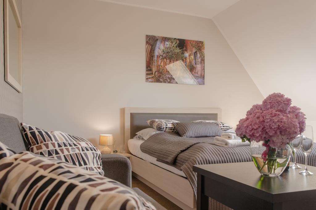 Hotel - Restauracja Platan Sedziszow Malopolski Luaran gambar