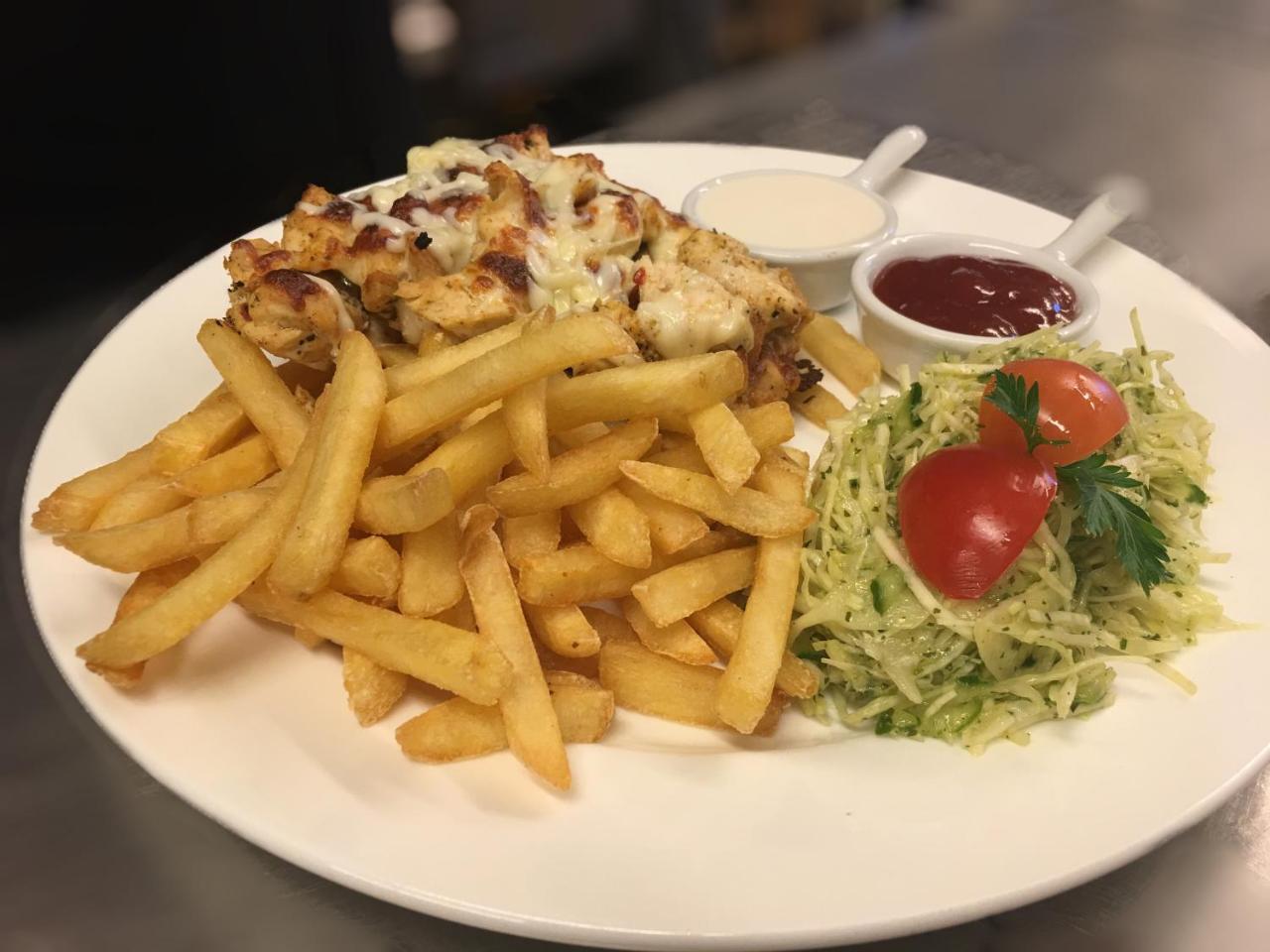 Hotel - Restauracja Platan Sedziszow Malopolski Luaran gambar
